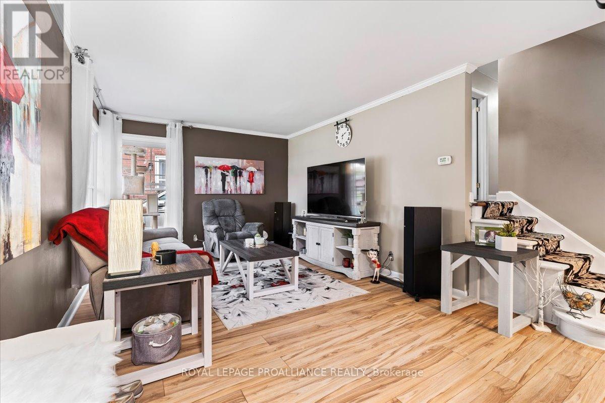 23 Alfred Drive, Belleville, Ontario  K8N 4M6 - Photo 7 - X12882508