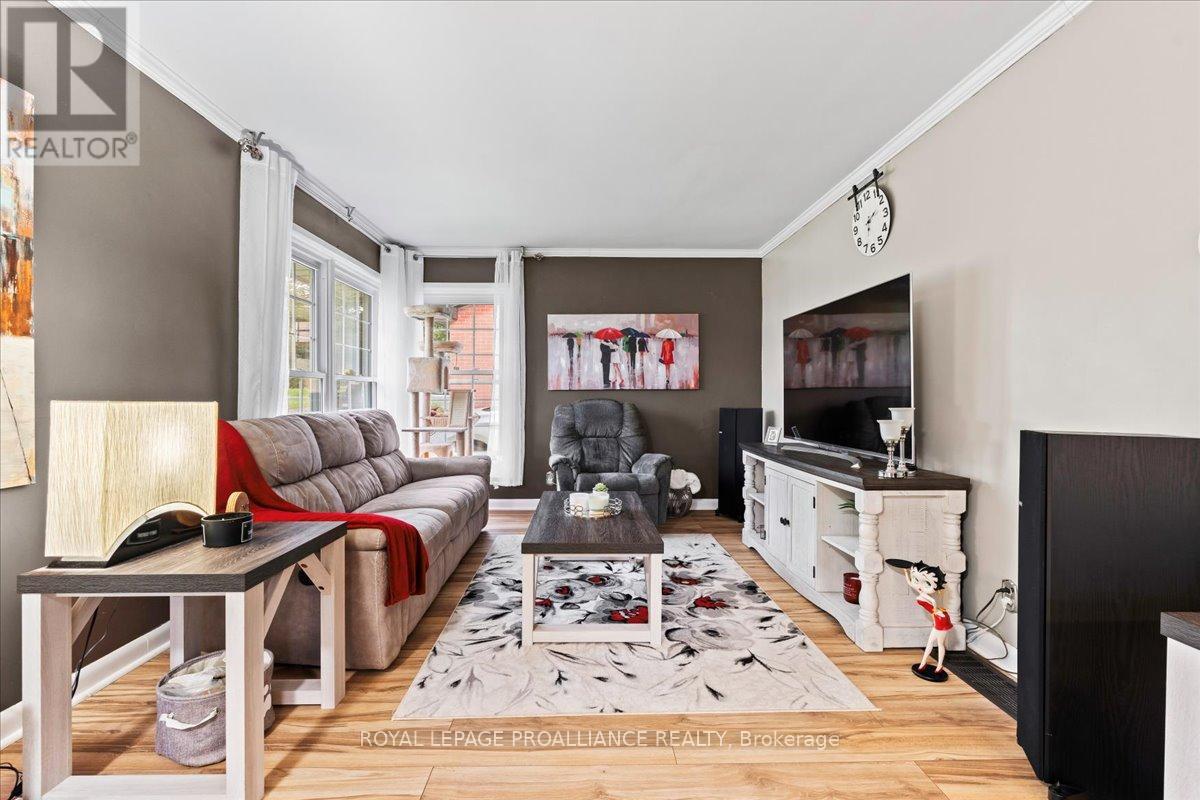 23 Alfred Drive, Belleville, Ontario  K8N 4M6 - Photo 8 - X12882508