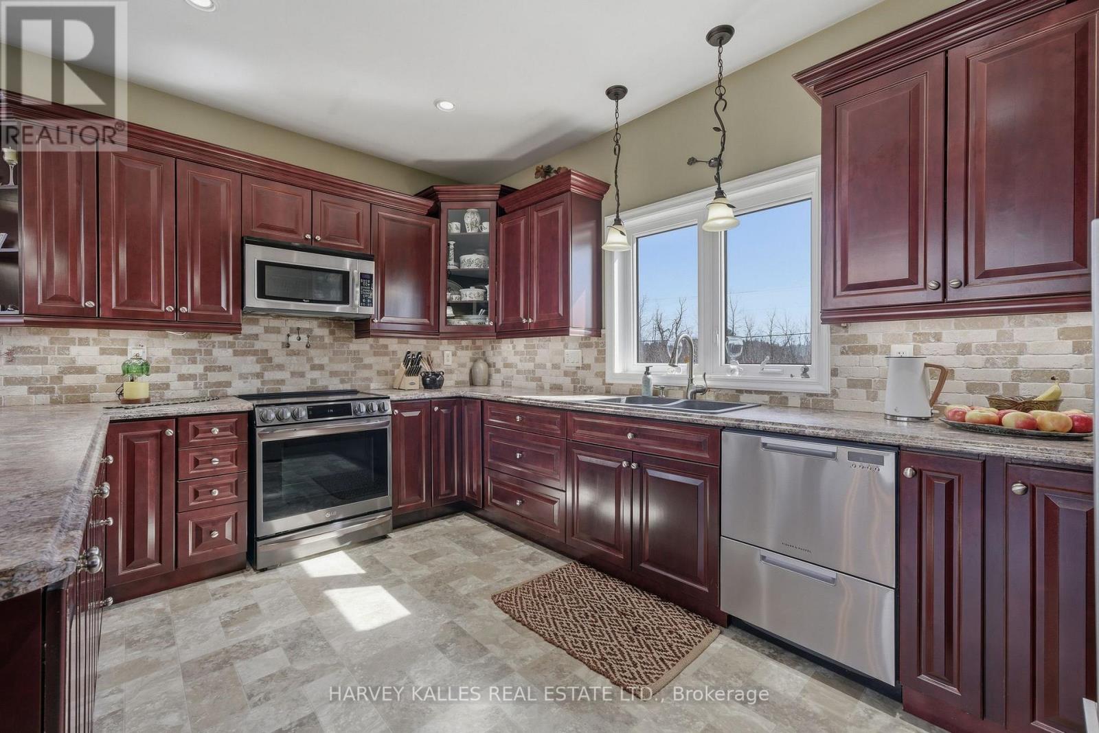 2535 County Road 13 Road, Prince Edward County (South Marysburgh), Ontario  K0K 2T0 - Photo 6 - X12882566