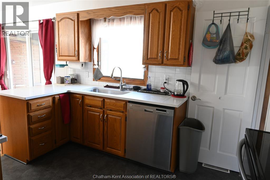 2 Freda Street, Ridgetown, Ontario  N0P 2C0 - Photo 10 - 26002201