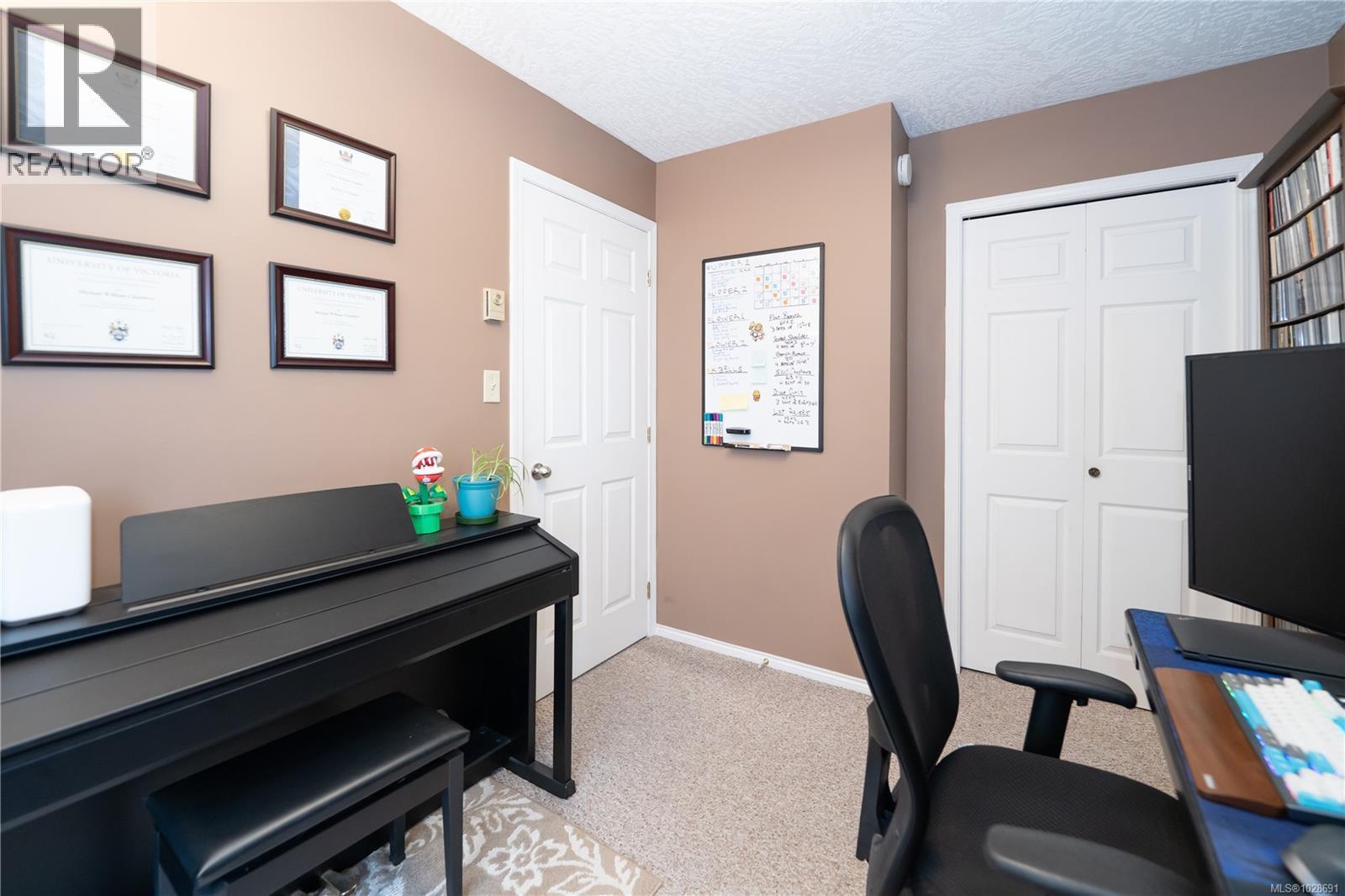 301 331 Burnside Rd E, Victoria, British Columbia  V9A 1A6 - Photo 12 - 1028691