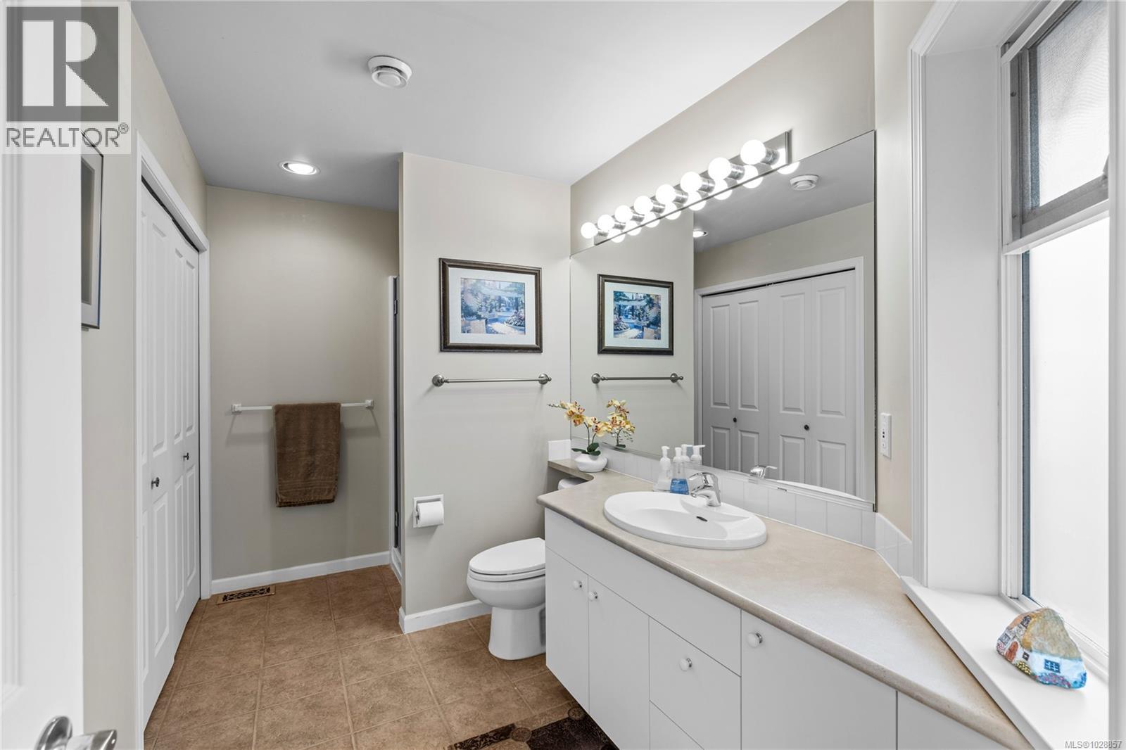 38 529 Johnstone Rd, Parksville, British Columbia  V9P 2K1 - Photo 7 - 1028857