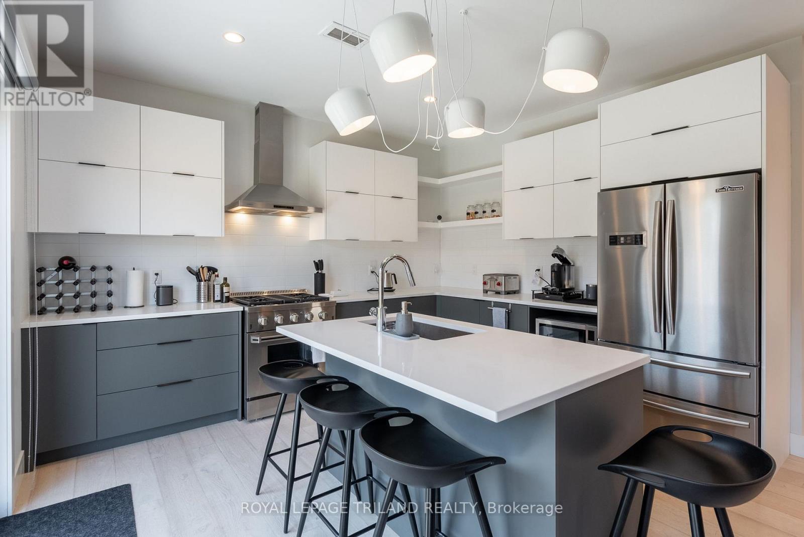 1269 Silverfox Drive, London North, Ontario  N6G 0V8 - Photo 15 - X12882598