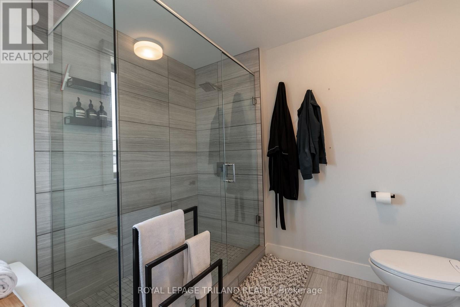 1269 Silverfox Drive, London North, Ontario  N6G 0V8 - Photo 27 - X12882598