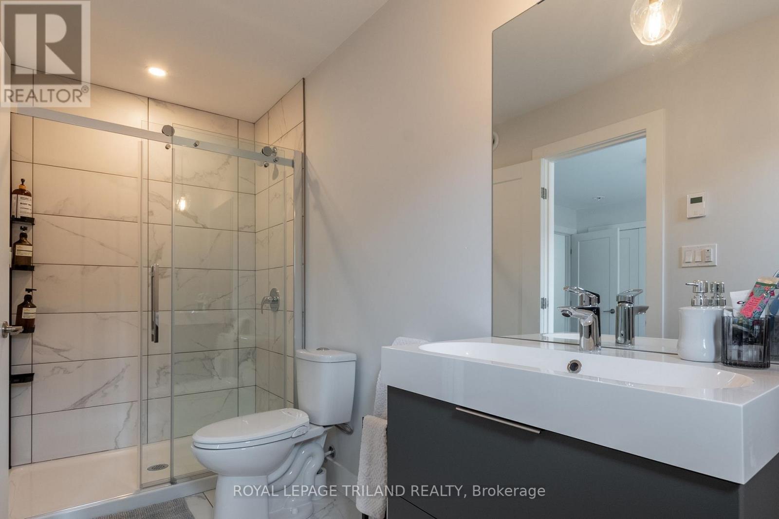 1269 Silverfox Drive, London North, Ontario  N6G 0V8 - Photo 31 - X12882598