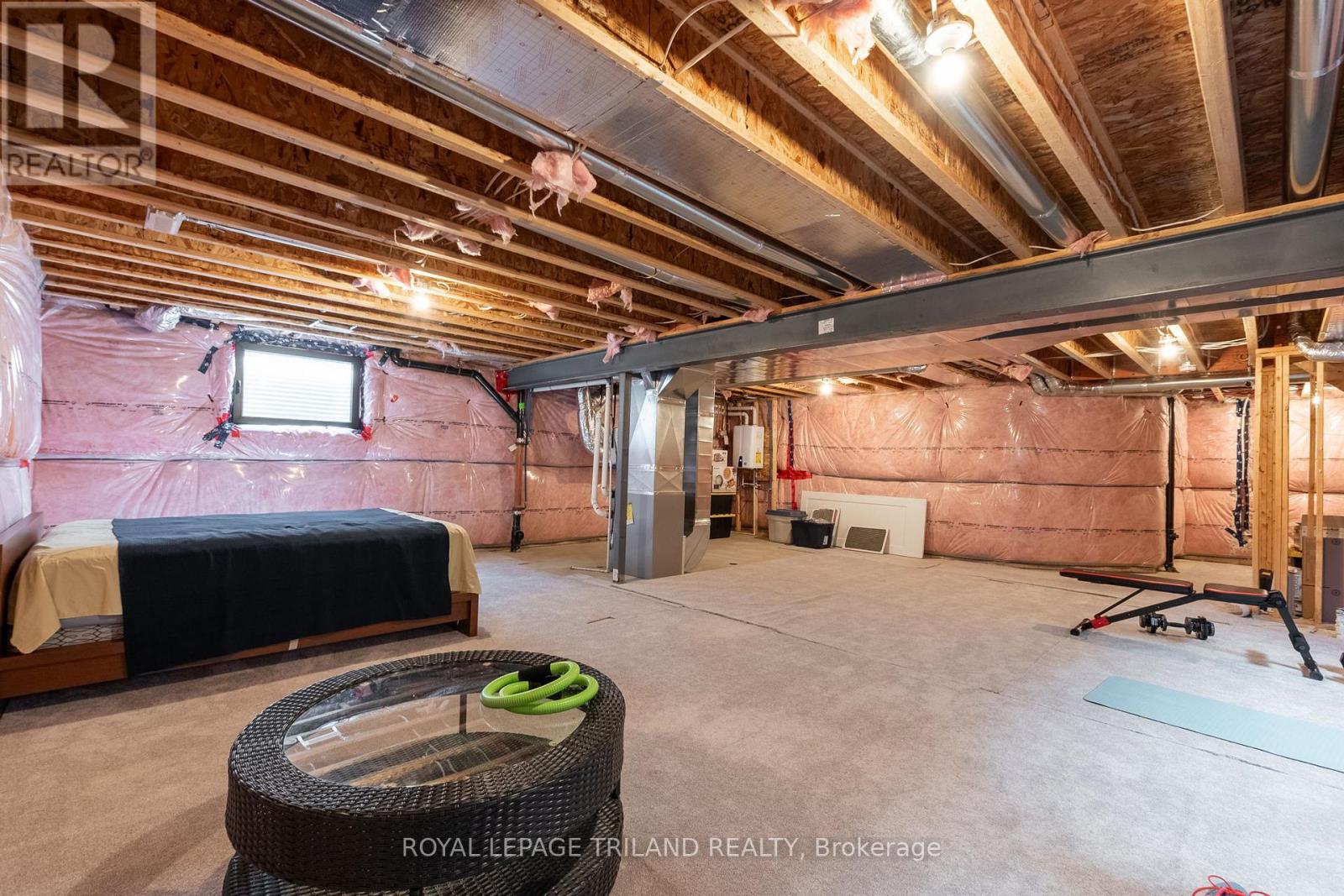 1269 Silverfox Drive, London North, Ontario  N6G 0V8 - Photo 38 - X12882598