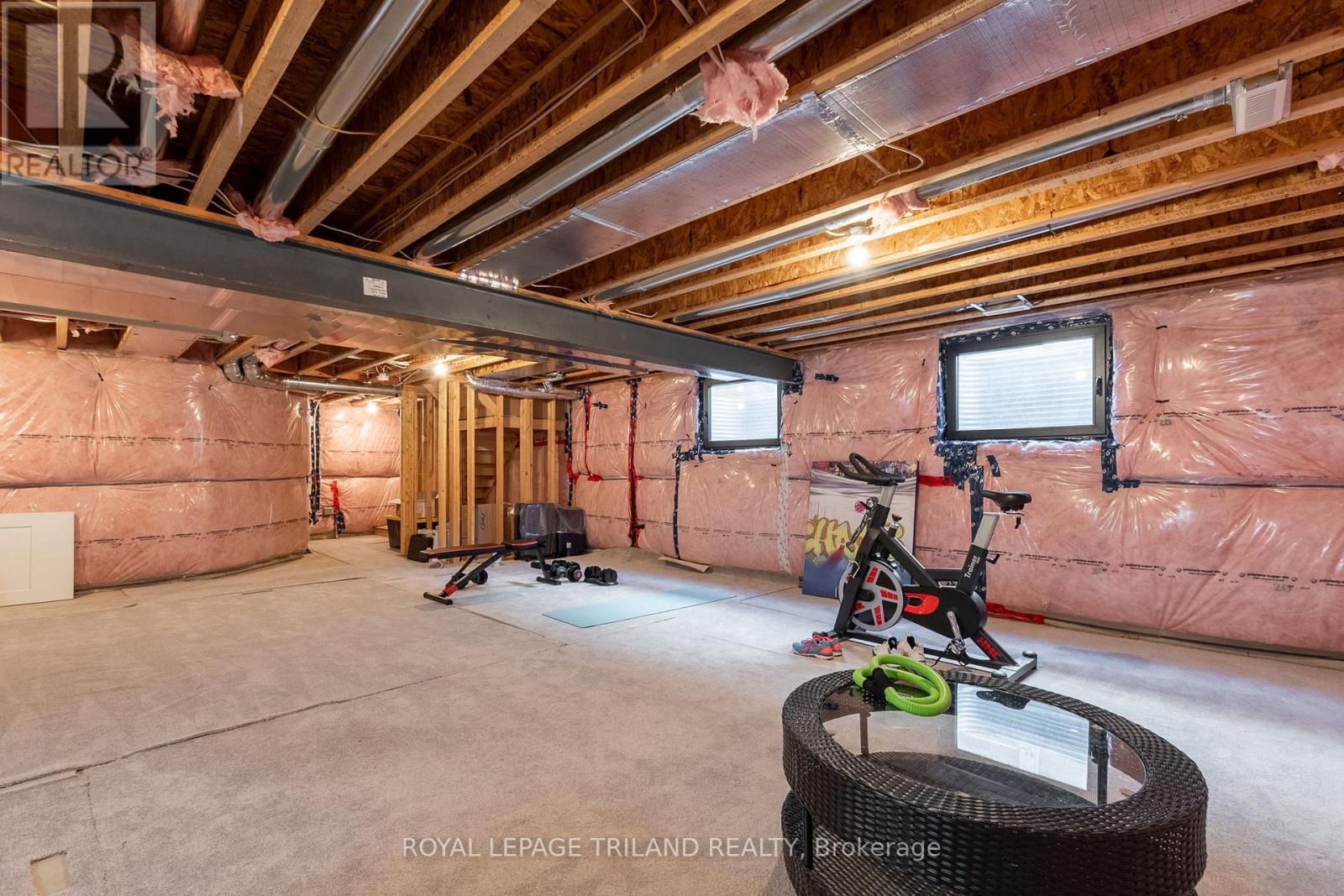 1269 Silverfox Drive, London North, Ontario  N6G 0V8 - Photo 39 - X12882598