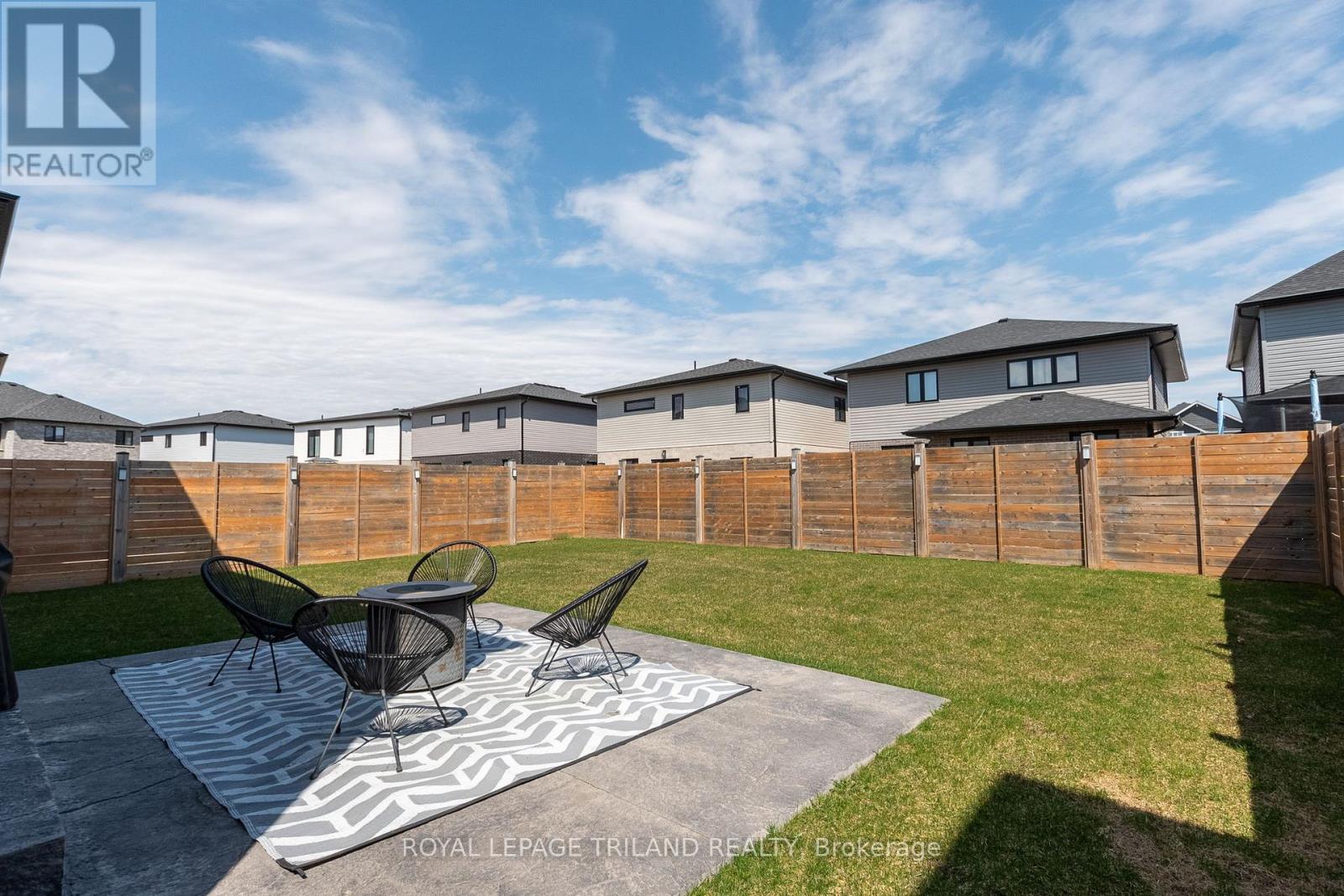 1269 Silverfox Drive, London North, Ontario  N6G 0V8 - Photo 40 - X12882598