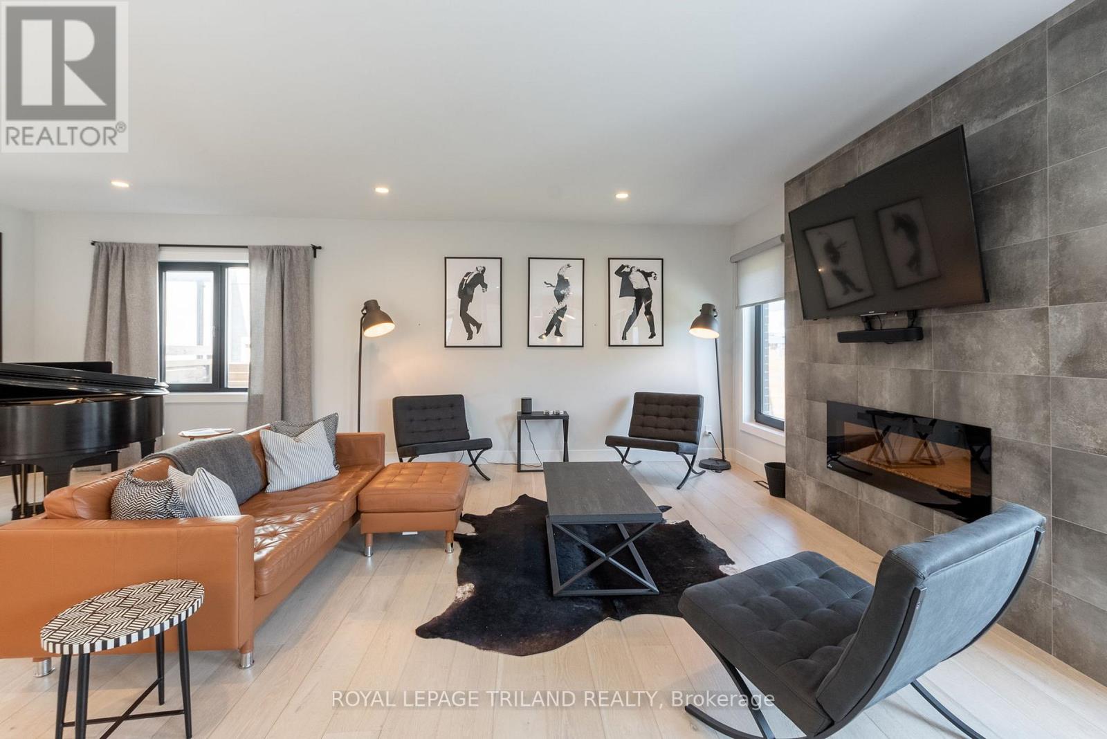 1269 Silverfox Drive, London North, Ontario  N6G 0V8 - Photo 8 - X12882598