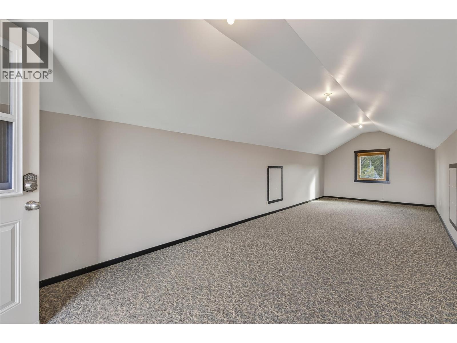 6880 Columbia Ridge Drive, Fairmont Hot Springs, British Columbia  V0B 1L2 - Photo 41 - 10379405