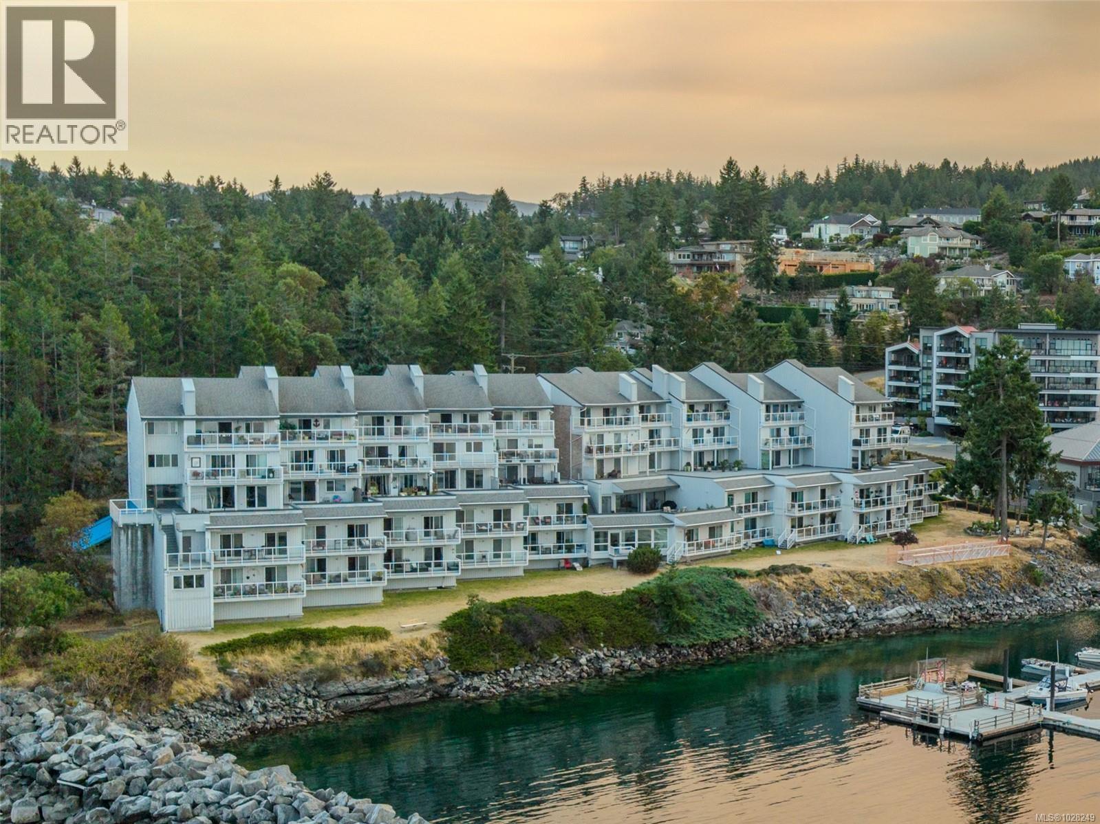 403 3555 Outrigger Rd, Nanoose Bay, British Columbia  V9P 9K1 - Photo 49 - 1028249