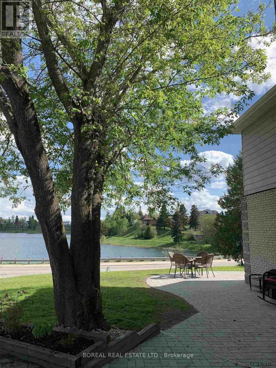 185 Fifth Street, Cochrane, Ontario  P0L 1C0 - Photo 6 - T12882510