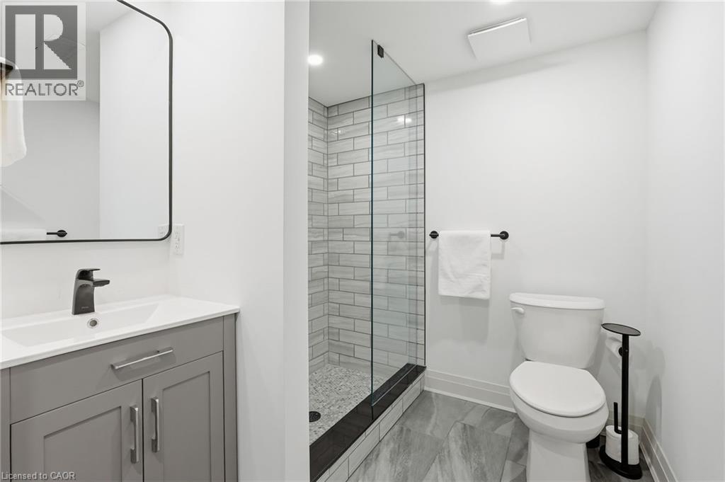 286 East 18th Street, Hamilton, Ontario  L9A 4P6 - Photo 42 - 40807728