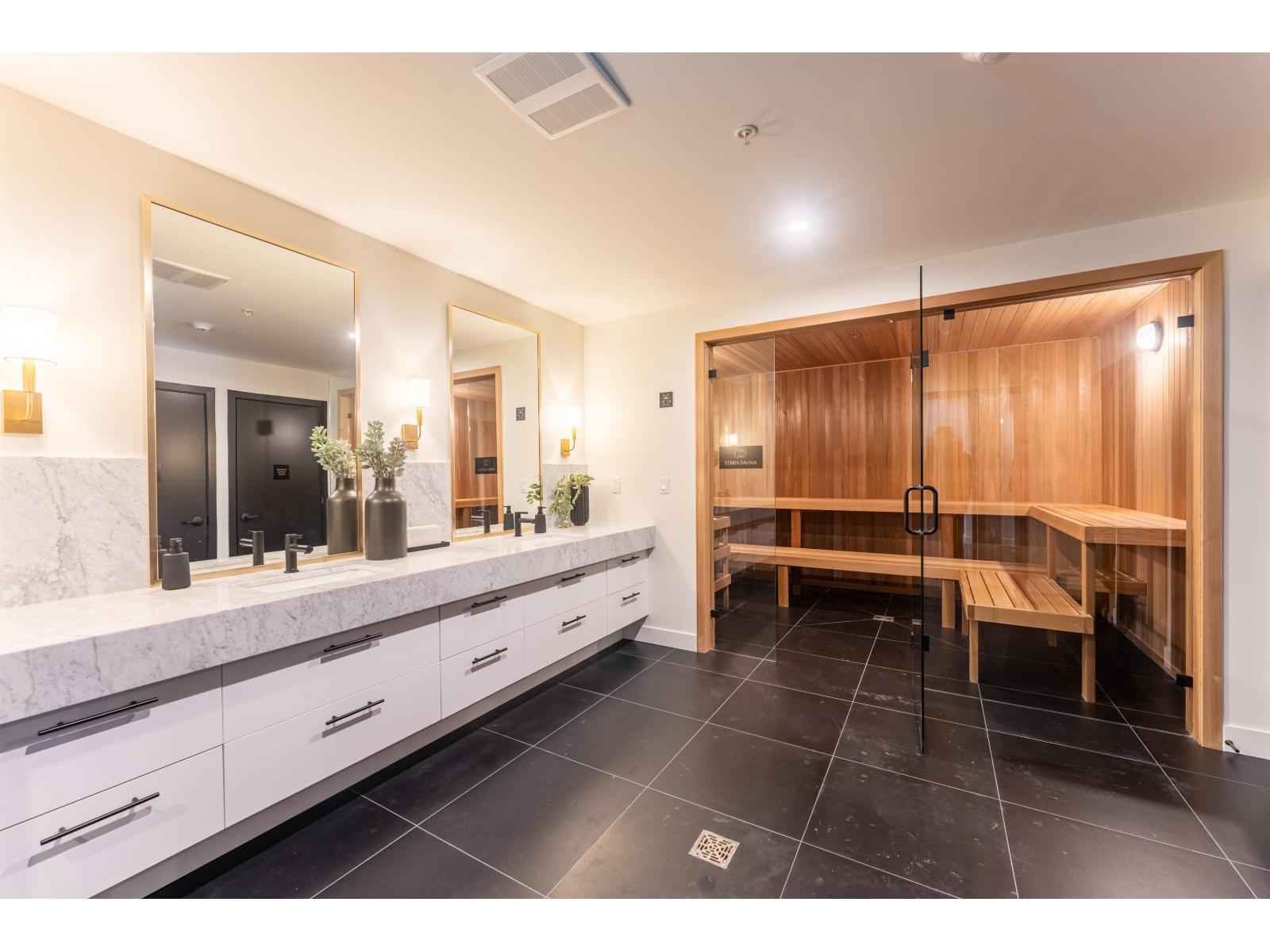 227 2635 King George Boulevard, Surrey, British Columbia  V4P 0H7 - Photo 21 - R3099322