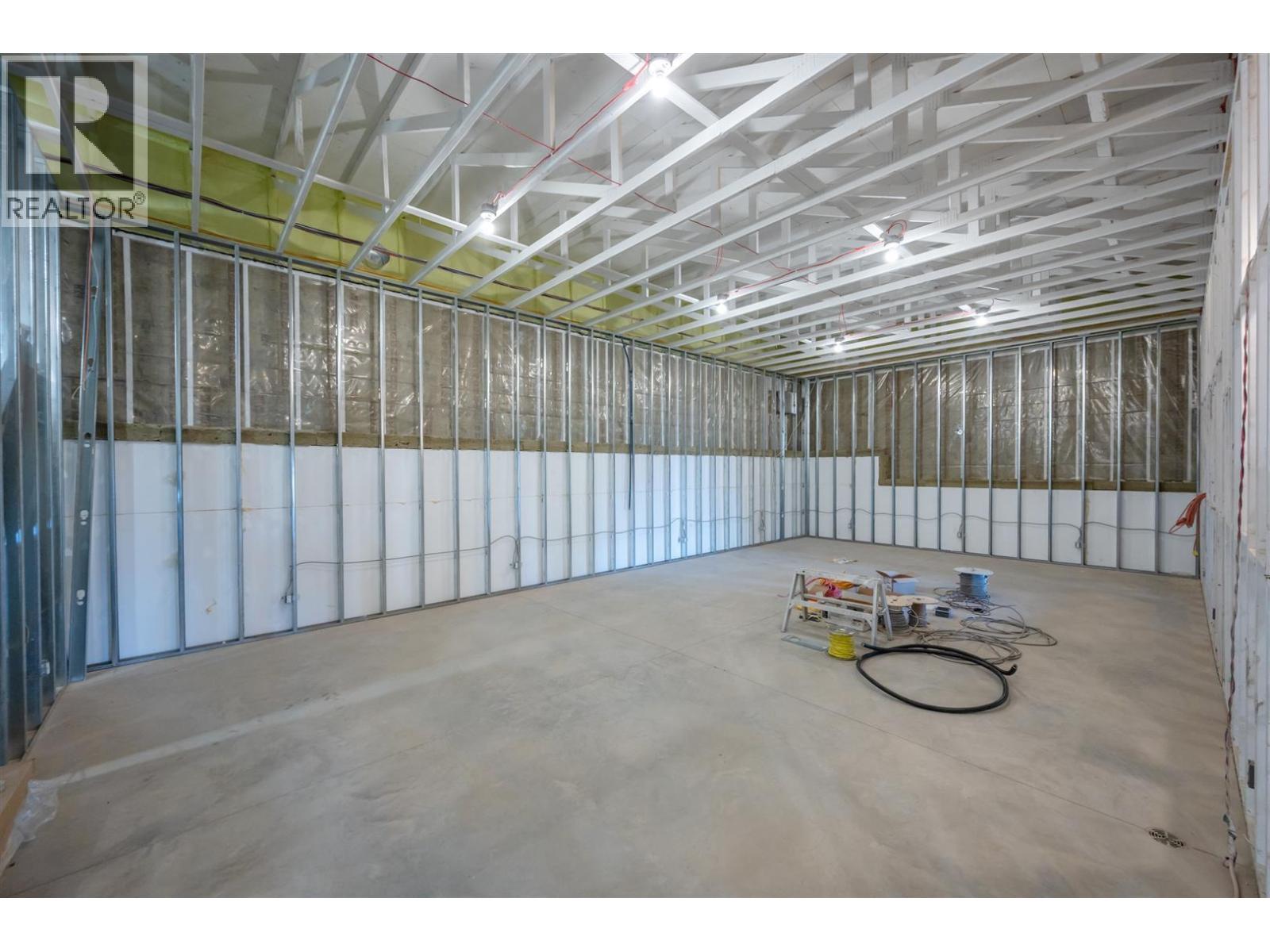 2864 Arawana Road, Naramata, British Columbia  V0H 1N1 - Photo 13 - 10379428