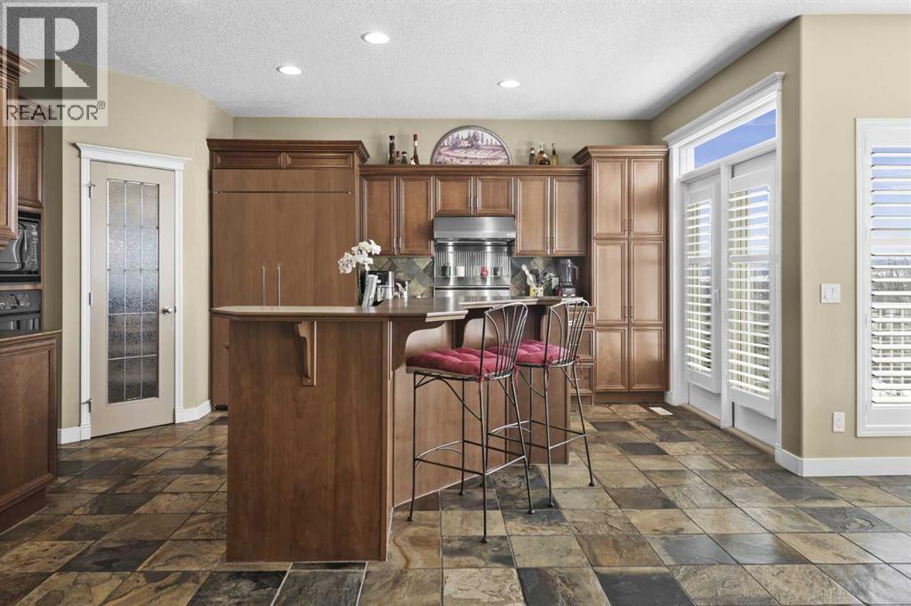 290 Tuscany Ridge Park Nw, Calgary, Alberta  T3L 2H8 - Photo 12 - A2292403