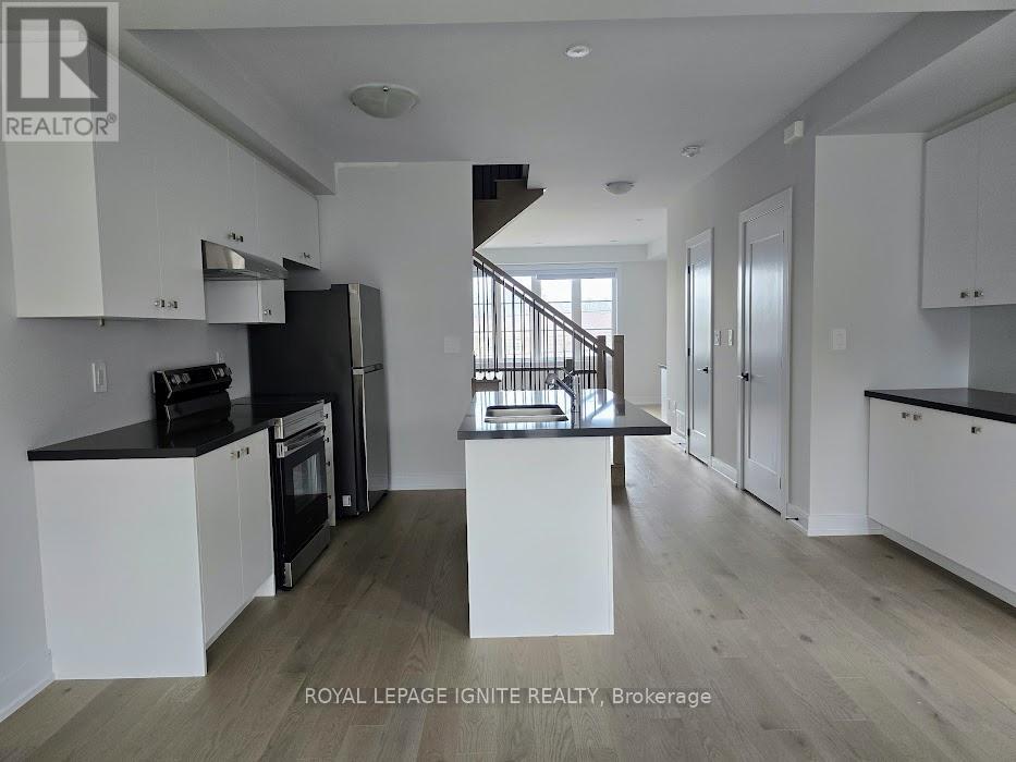 5939 Saigon Street, Mississauga, Ontario  L5V 0E9 - Photo 7 - W12882532