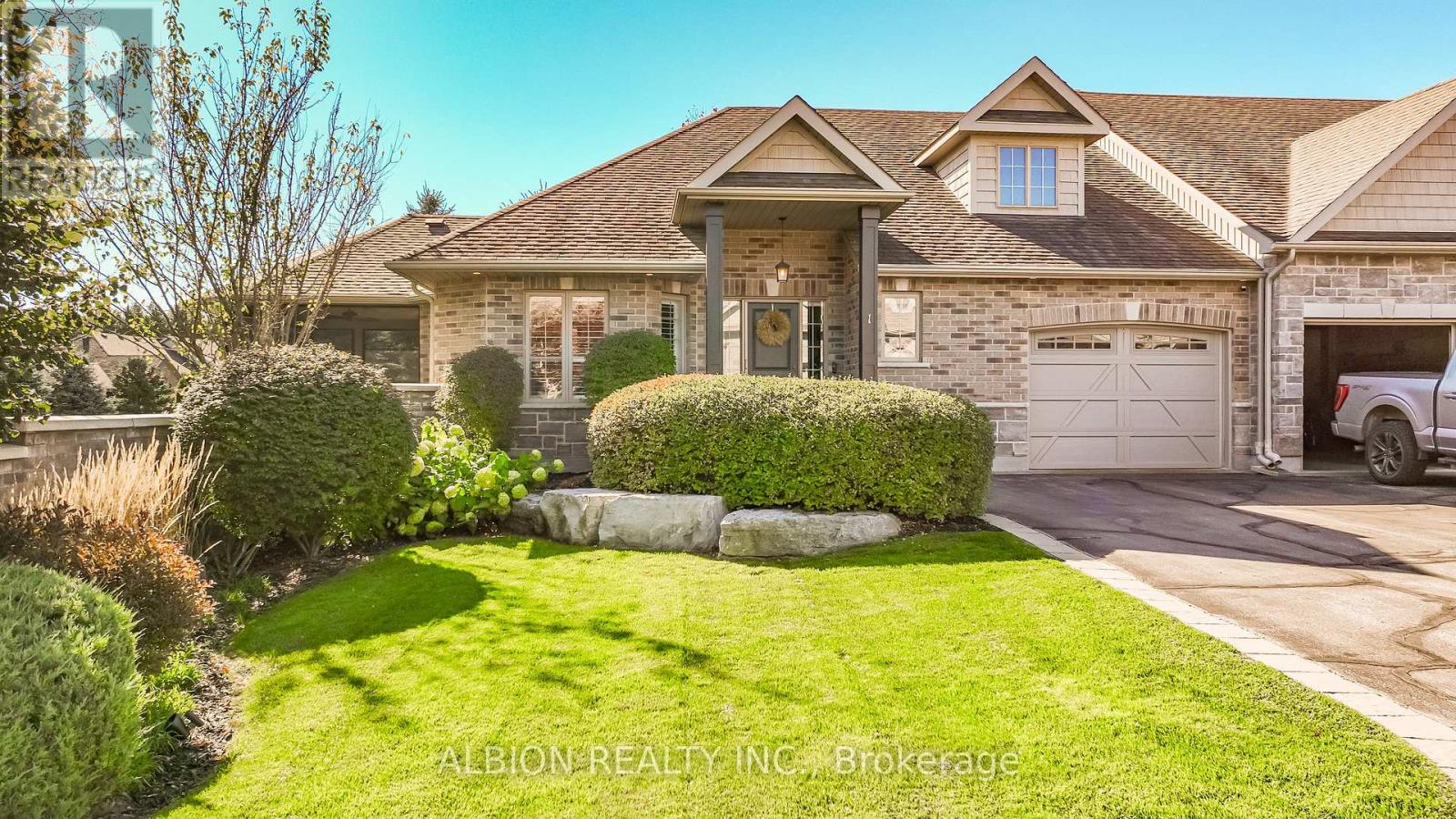 1 - 8 REDDINGTON DRIVE, Caledon, Ontario