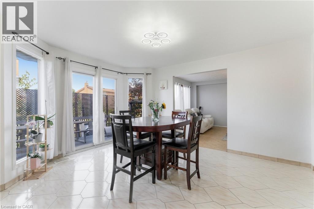 2 Morningstar Court, Hamilton, Ontario  L8W 3E1 - Photo 10 - 40778663