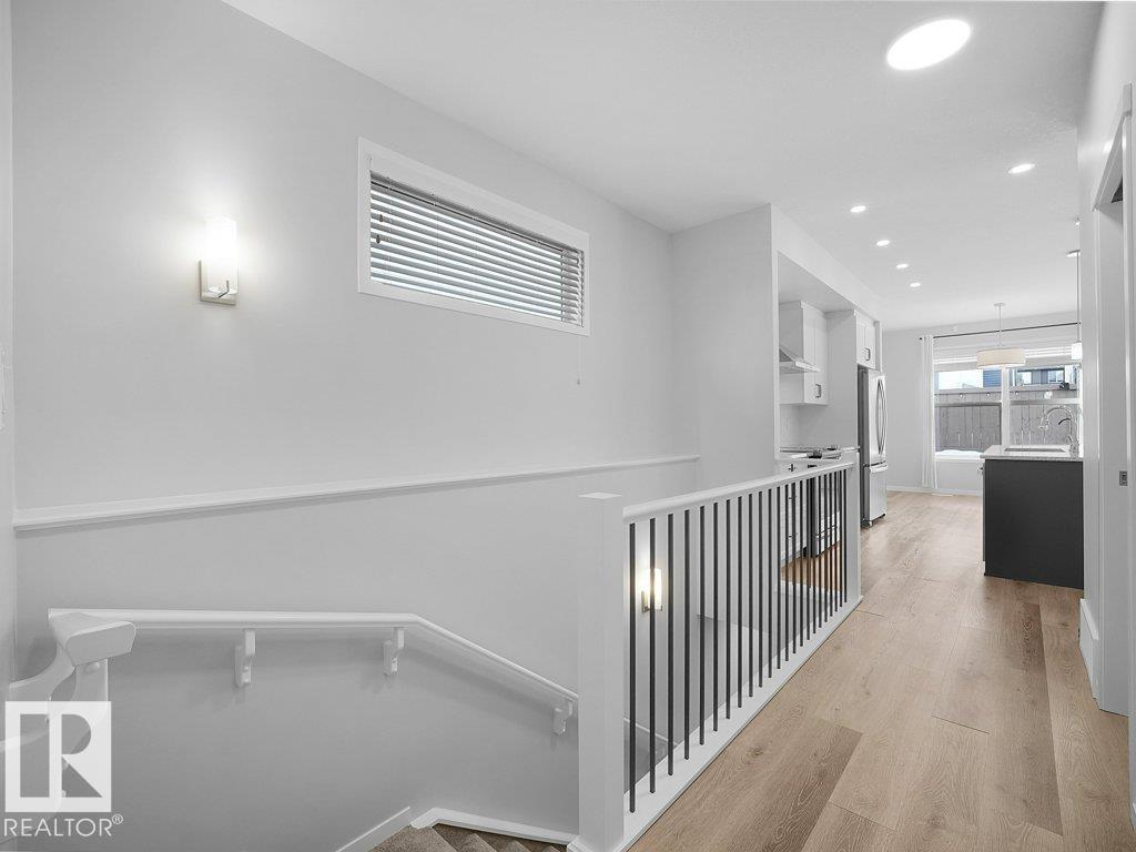 1093 Secord Promenade Pm Nw, Edmonton, Alberta  T5T 1N1 - Photo 5 - E4477472