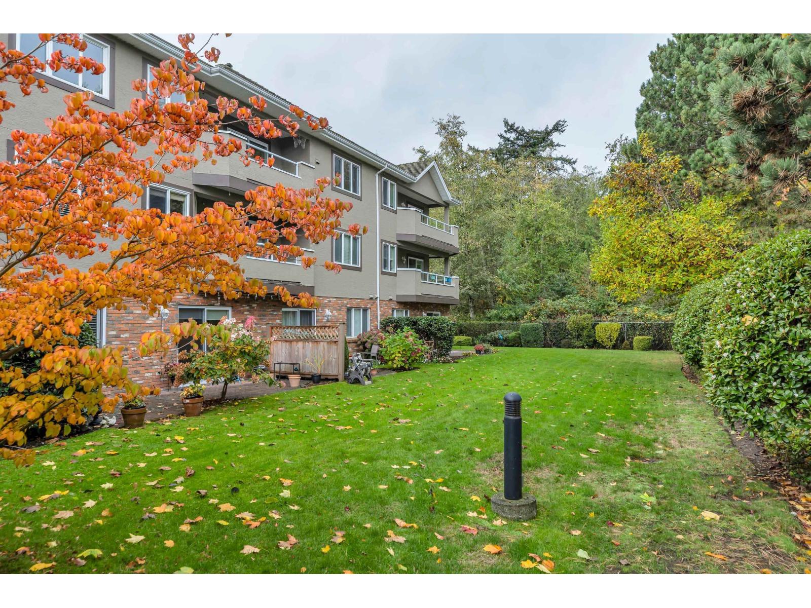 211 2239 152 STREET, Surrey, British Columbia