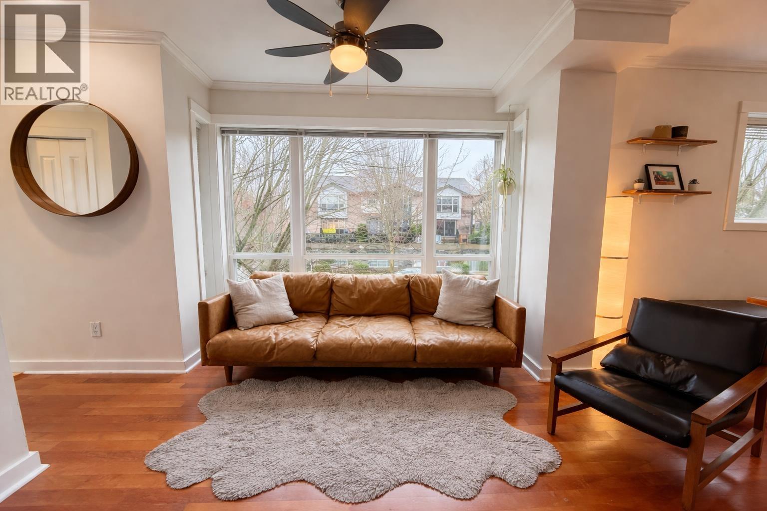 6 1233 Main Street, Squamish, British Columbia  V8B 0P7 - Photo 5 - R3099312