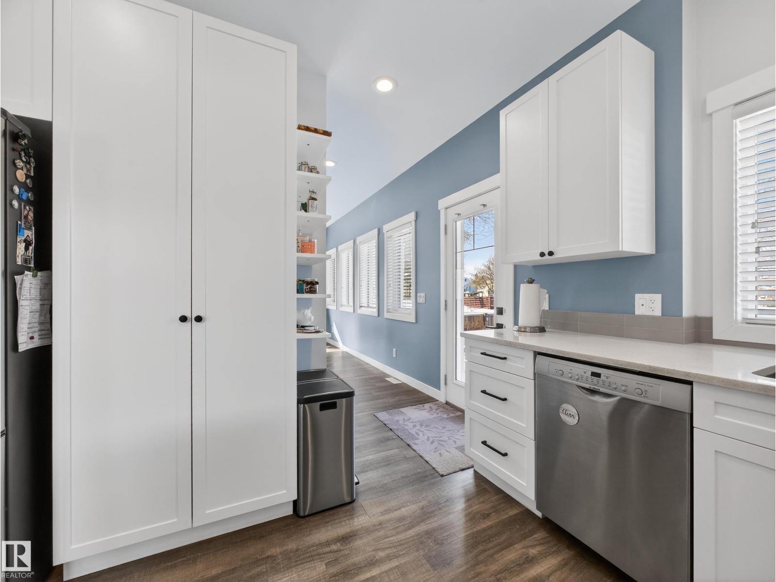 15222 105 Av Nw, Edmonton, Alberta  T5P 4J9 - Photo 12 - E4477470