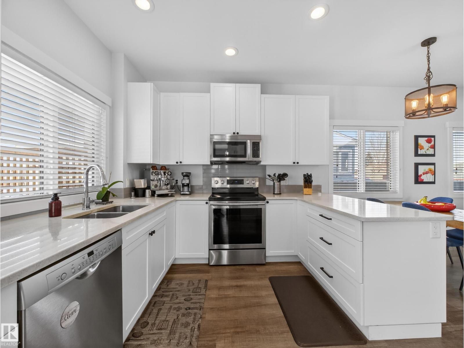 15222 105 Av Nw, Edmonton, Alberta  T5P 4J9 - Photo 10 - E4477470