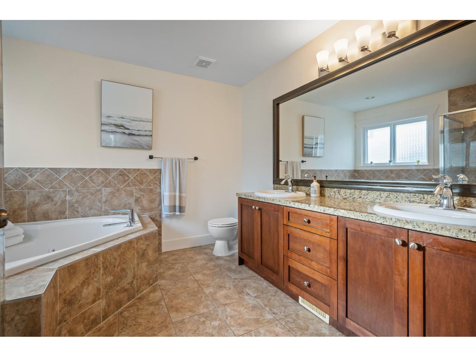 21027 83a Avenue, Langley, British Columbia  V2Y 0C1 - Photo 21 - R3097436