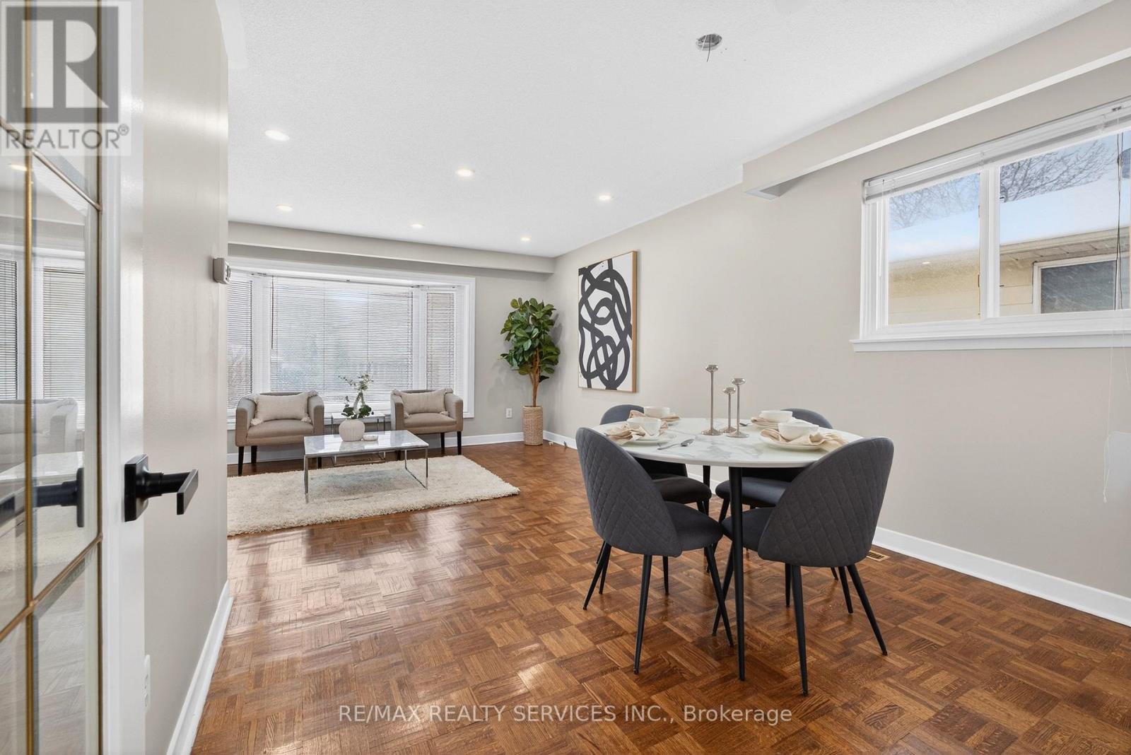 45 Grassington Crescent, Brampton, Ontario  L6S 1Z5 - Photo 18 - W12878450