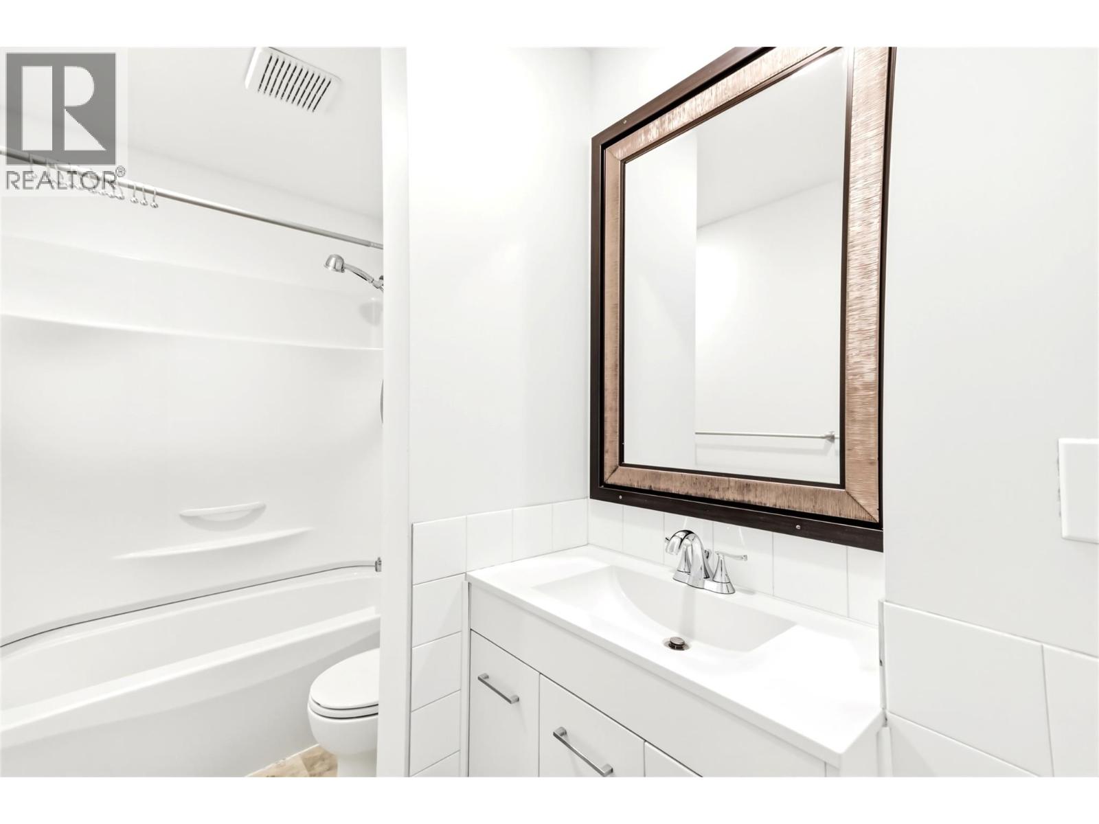 1946 Tranquille Road Unit# 5, Kamloops, British Columbia  V2B 3M5 - Photo 14 - 10379120