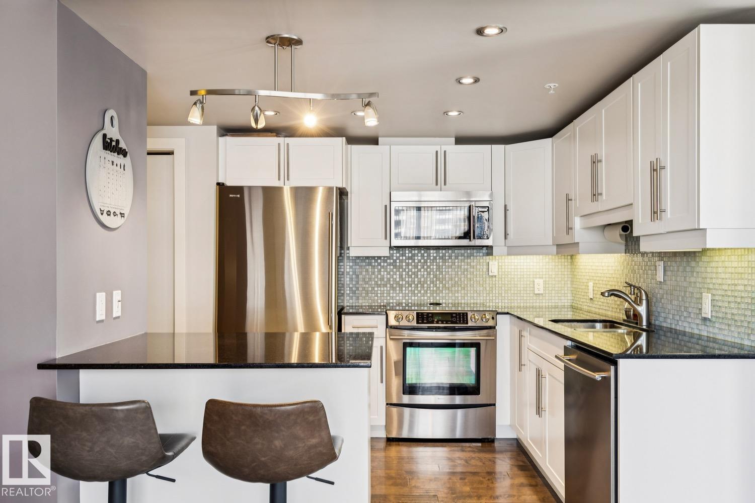 #703 10046 117 St Nw, Edmonton, Alberta  T5K 1X2 - Photo 11 - E4477404