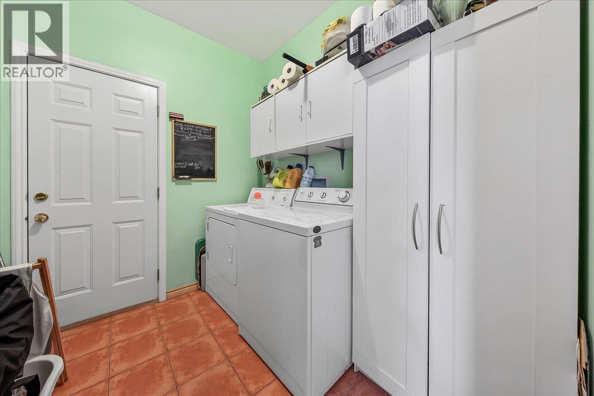 4529 Columbia Place, Fairmont Hot Springs, British Columbia  V0B 1L2 - Photo 30 - 10379249