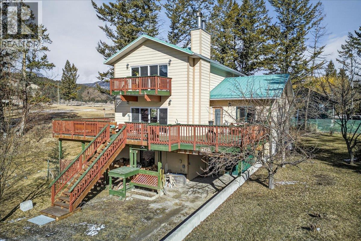 4529 Columbia Place, Fairmont Hot Springs, British Columbia