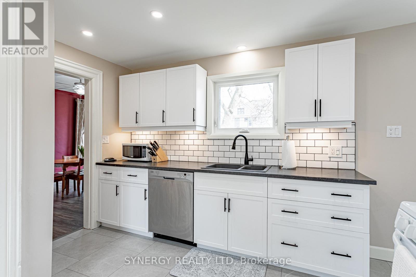 275 Cromwell Street, Sarnia, Ontario  N7T 3Y2 - Photo 11 - X12882664