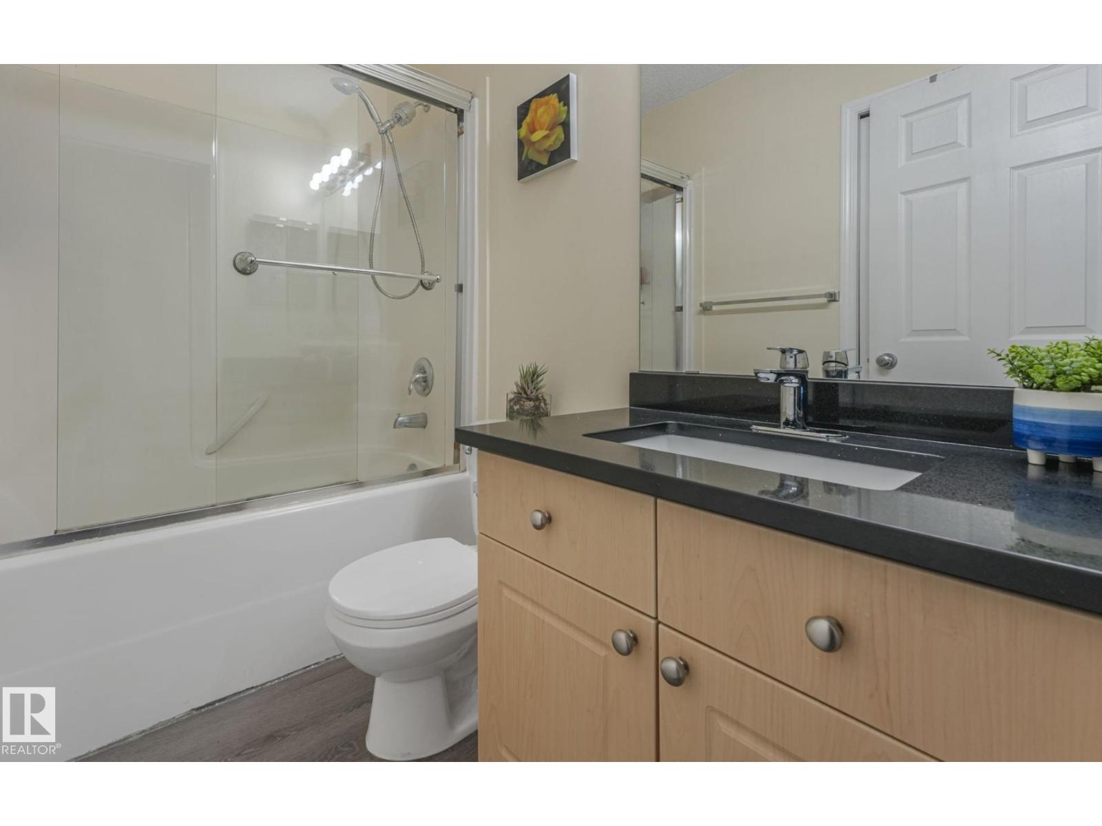 2348 28b Av Nw, Edmonton, Alberta  T6T 2A4 - Photo 18 - E4477003