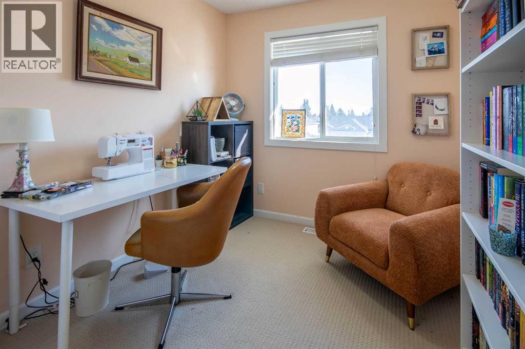 203 Clover Way, Carstairs, Alberta  T0M 0N0 - Photo 18 - A2292899