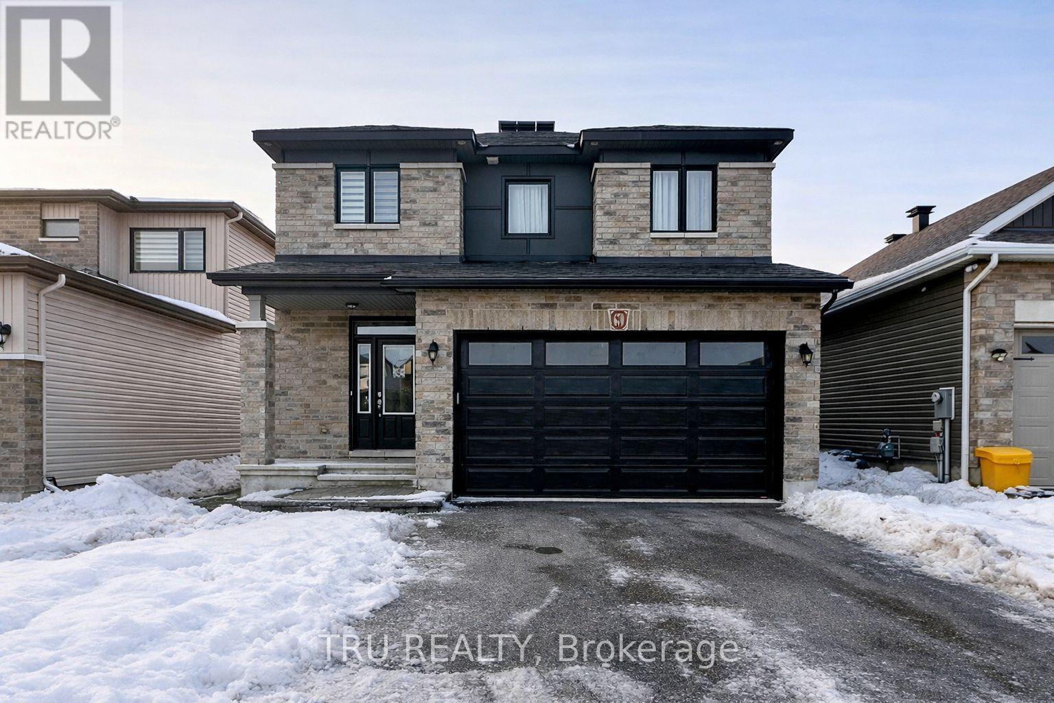 670 PARADE DRIVE, ottawa, Ontario