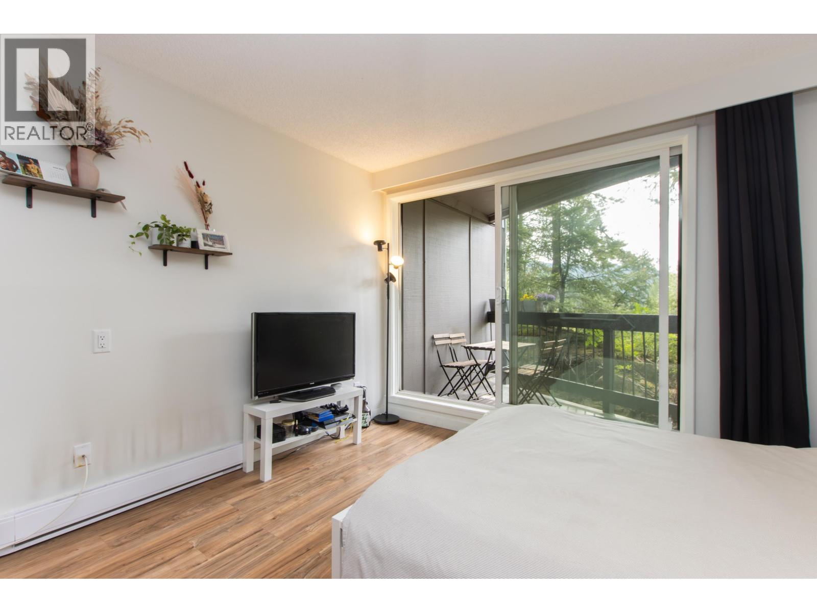 112 2109 Whistler Road, Whistler, British Columbia  V8E 0A6 - Photo 4 - R3099706