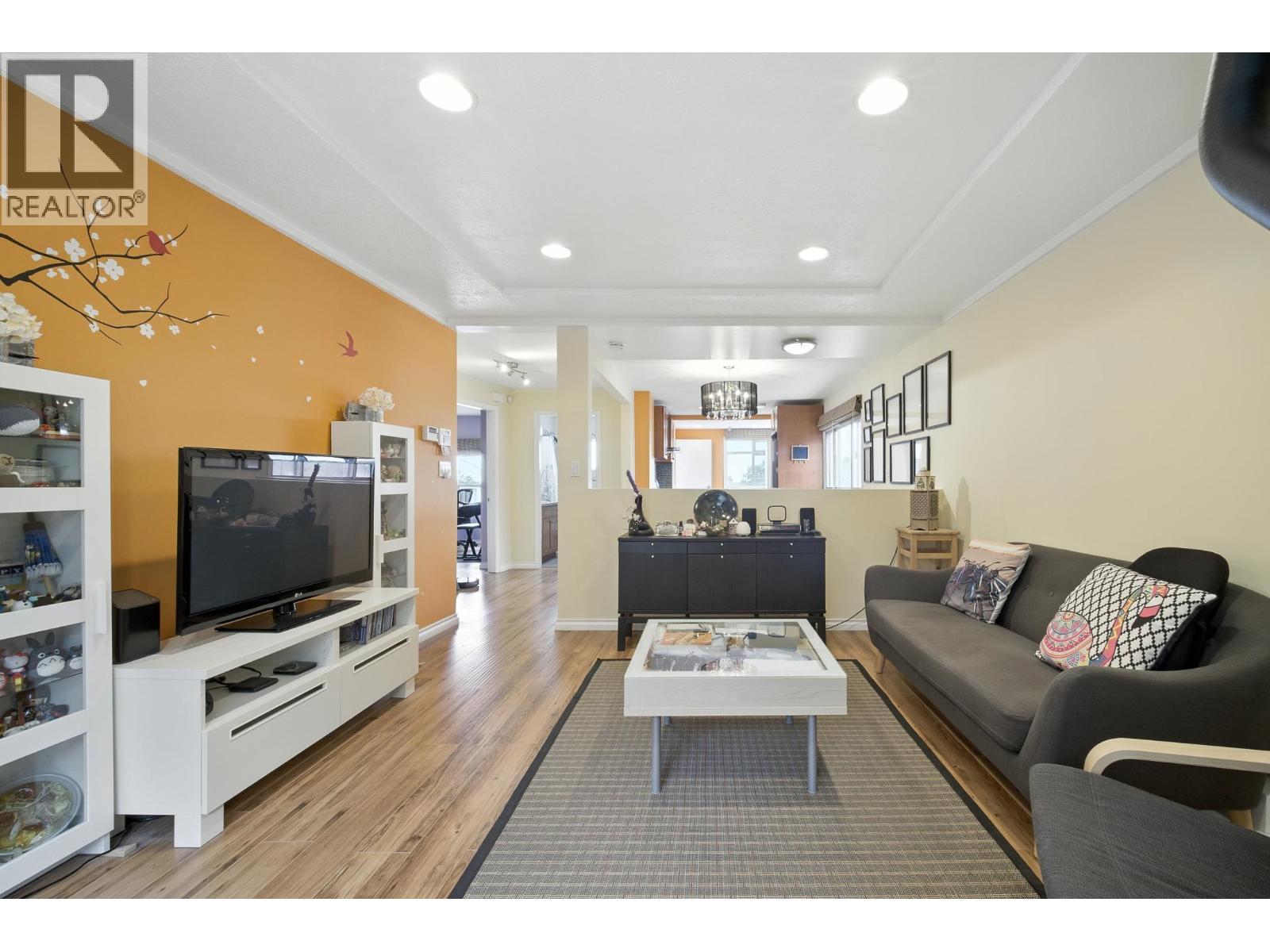 966 E 64th Avenue, Vancouver, British Columbia  V5X 2N4 - Photo 4 - R3099698