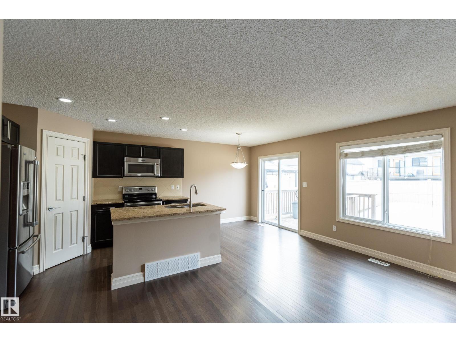 1118 162 St Sw, Edmonton, Alberta  T6W 2L1 - Photo 8 - E4477478