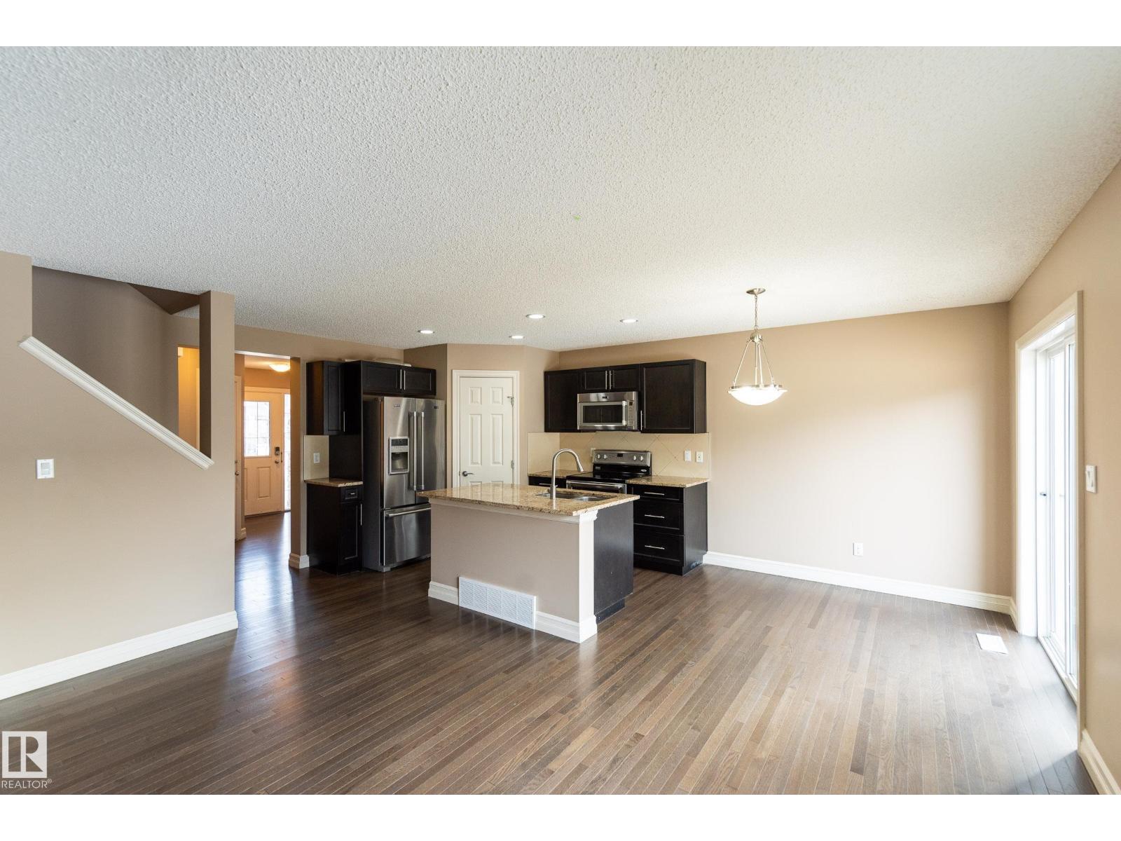 1118 162 St Sw, Edmonton, Alberta  T6W 2L1 - Photo 9 - E4477478