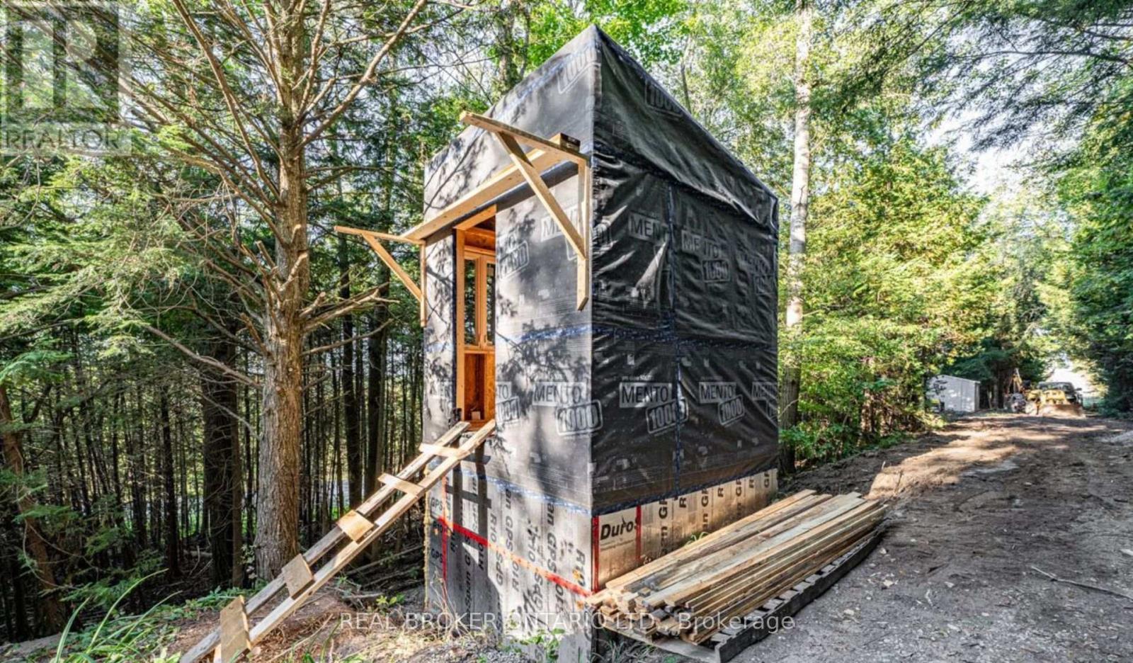 5703 10th Side Road, Essa, Ontario  L0L 1N0 - Photo 7 - N12882638