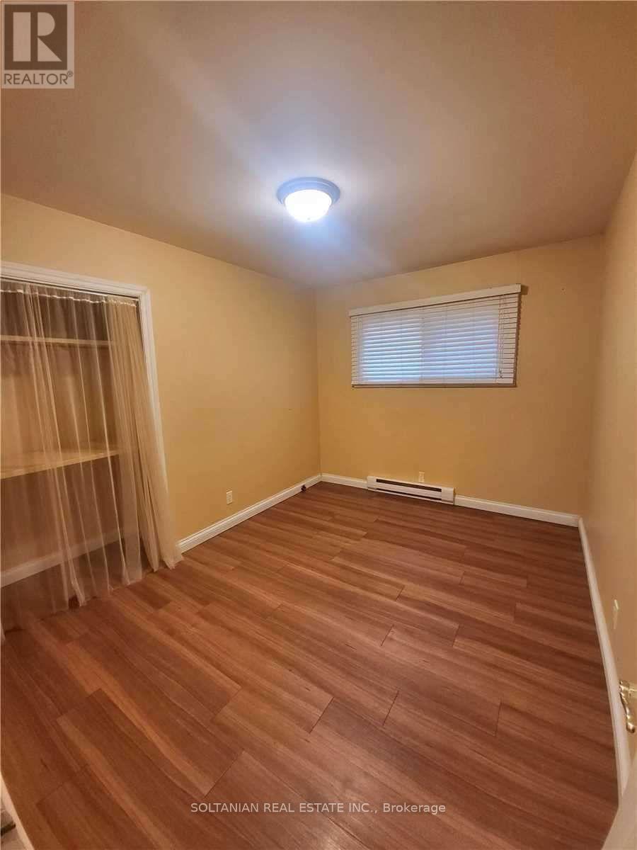 66 Tulip Street, Georgina, Ontario  L4P 1C7 - Photo 12 - N12882666