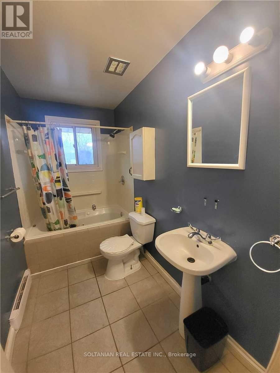 66 Tulip Street, Georgina, Ontario  L4P 1C7 - Photo 15 - N12882666