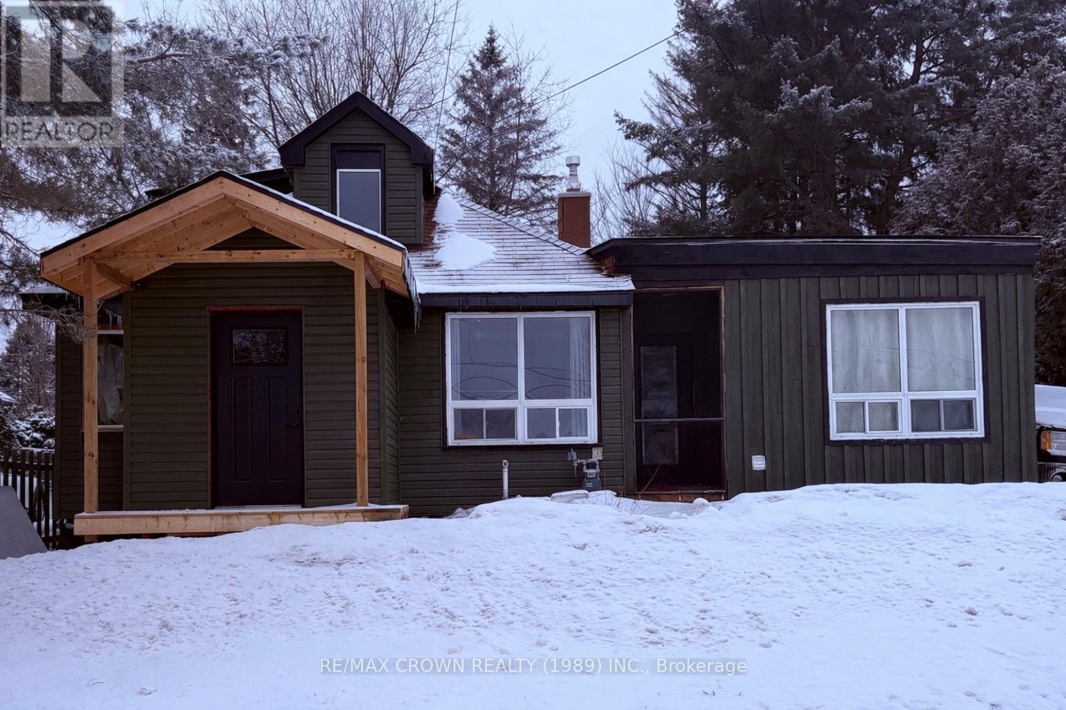 156 Main Street, Sundridge, Ontario  P0A 1Z0 - Photo 1 - X12770964