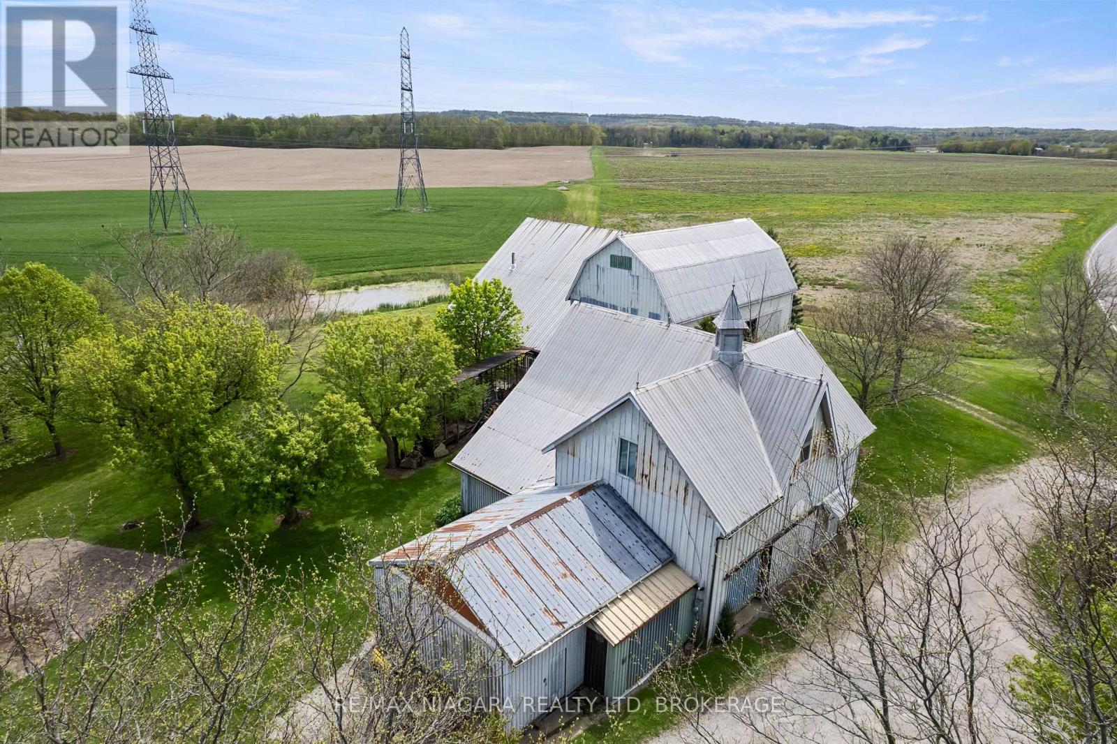 2461 Effingham Street, Pelham, Ontario  L0S 1M0 - Photo 43 - X12874312