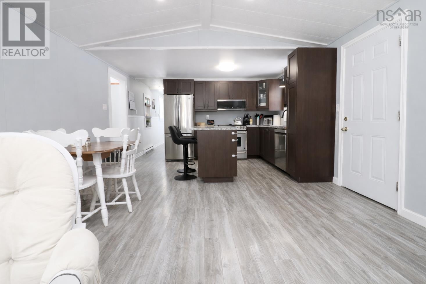 10 Robert Drive, Ardoise, Nova Scotia  B0N 1L0 - Photo 12 - 202604567