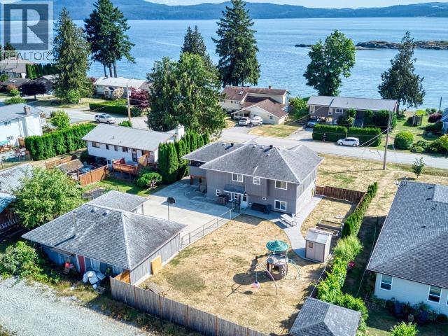 8206 Centennial Drive, Powell River, British Columbia   - Photo 17 - 19710