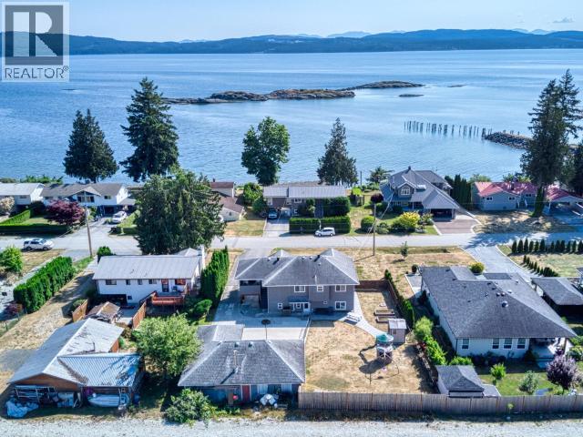 8206 Centennial Drive, Powell River, British Columbia   - Photo 67 - 19710